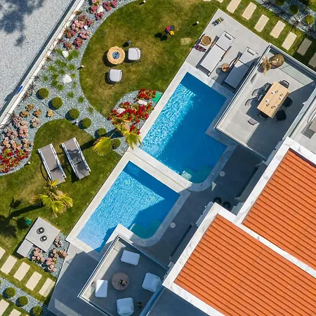 Apartment Sea Complex *